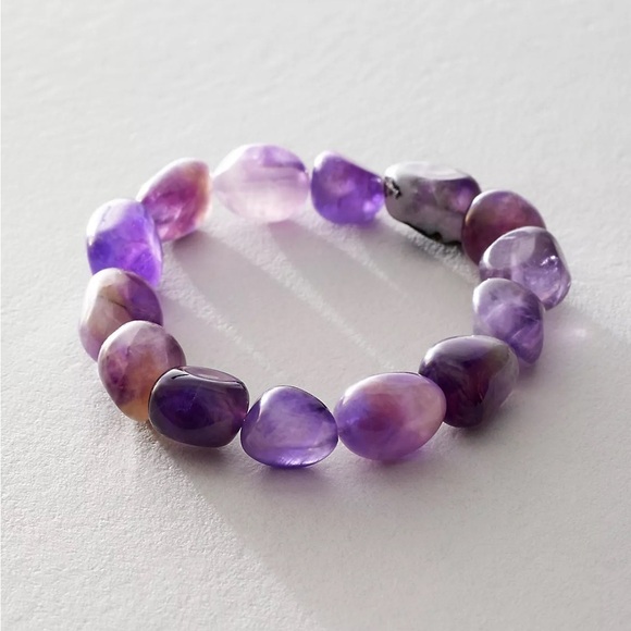 NWT Crystal Bracelet - Picture 1 of 3